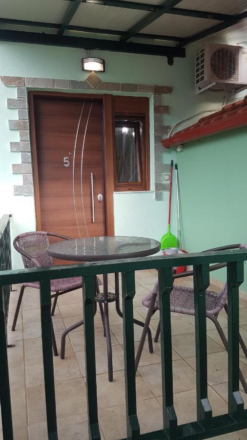 Villa Relax Nea Vrasna Exterior foto